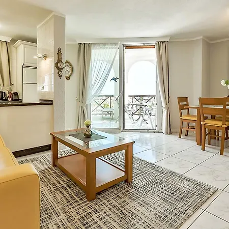 Parque Santiago 2 Penthouse Daire